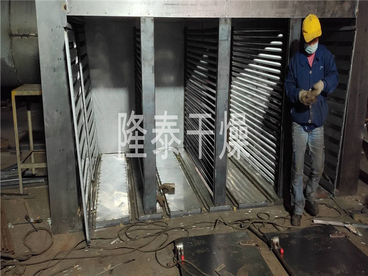 SD系列隧道式热风循环烘箱
