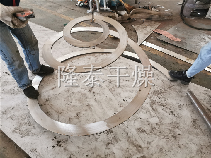 LDG系列螺带真空干燥机（单锥螺旋真空干燥机）