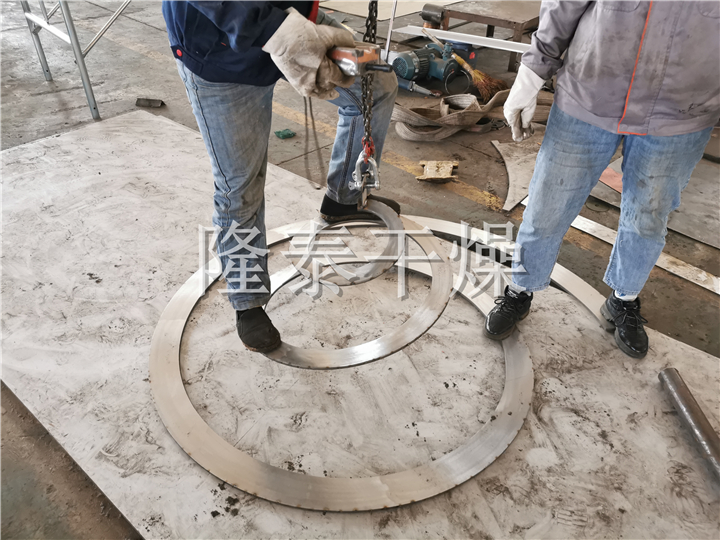 LDG系列螺带真空干燥机（单锥螺旋真空干燥机）