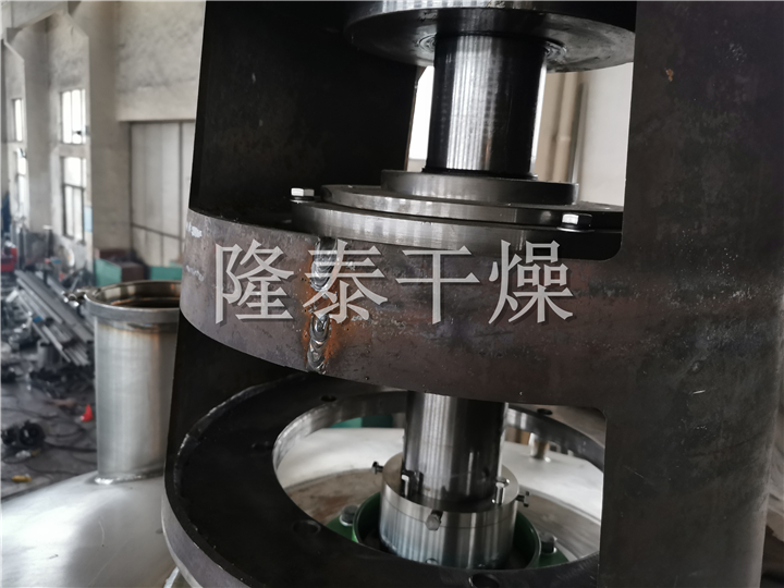 LDG系列螺带真空干燥机（单锥螺旋真空干燥机）